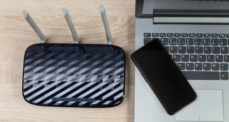 Antena de telecomunicaciones con conectividad 5G